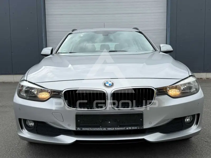 2013 BMW 318
