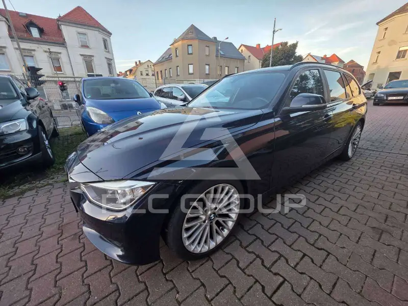 2013 BMW 318