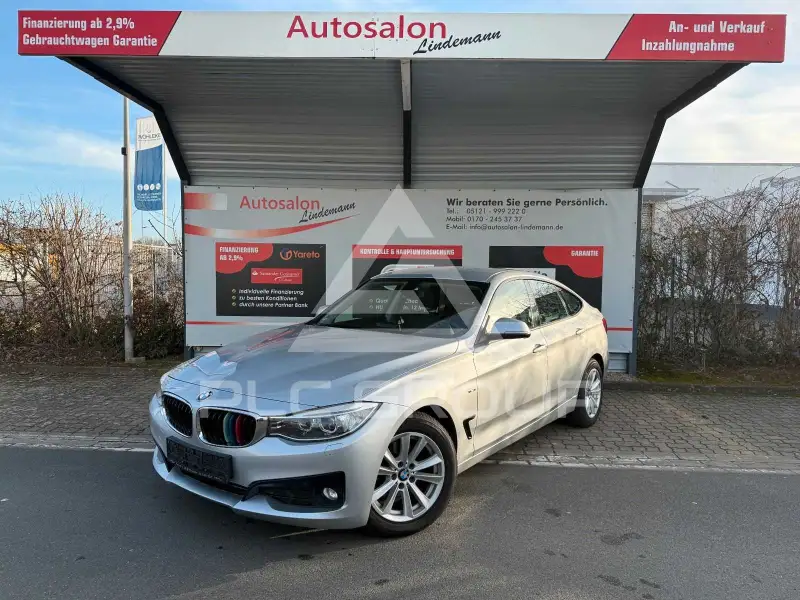 2013 BMW 320