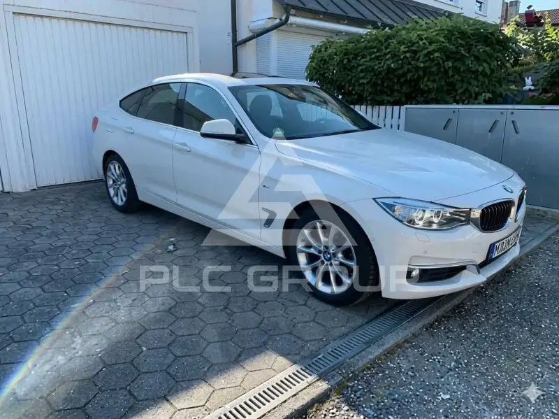 2013 BMW 320