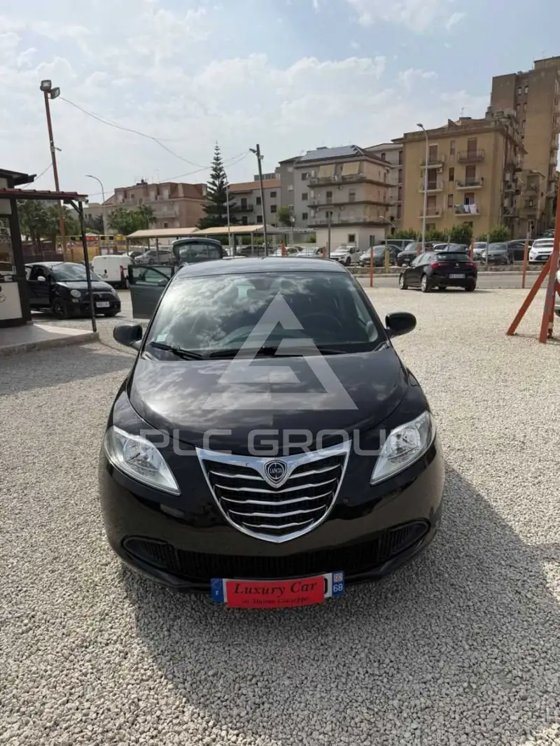 2013 Lancia YPSILON