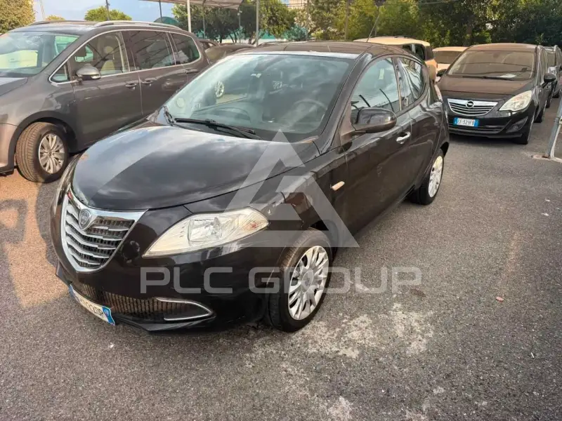 2013 Lancia YPSILON