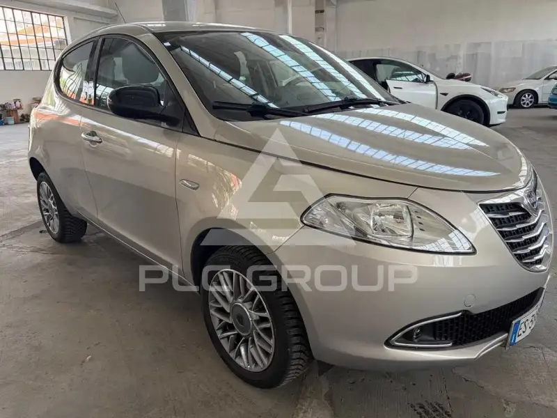 2013 Lancia YPSILON