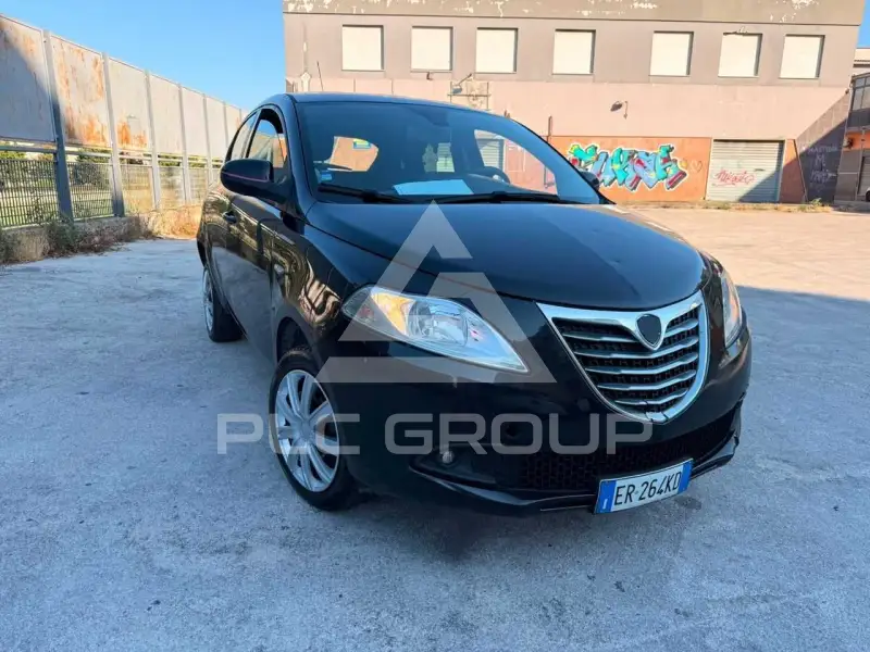 2013 Lancia YPSILON