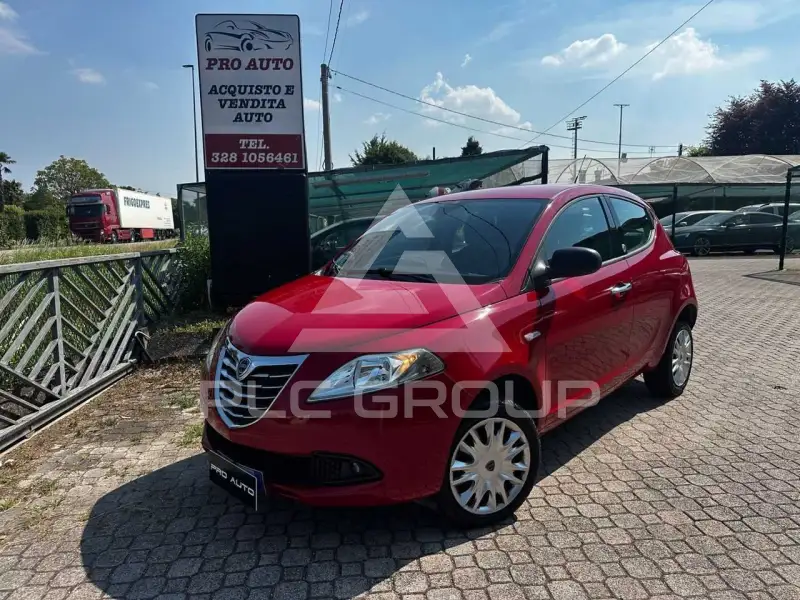 2013 Lancia YPSILON