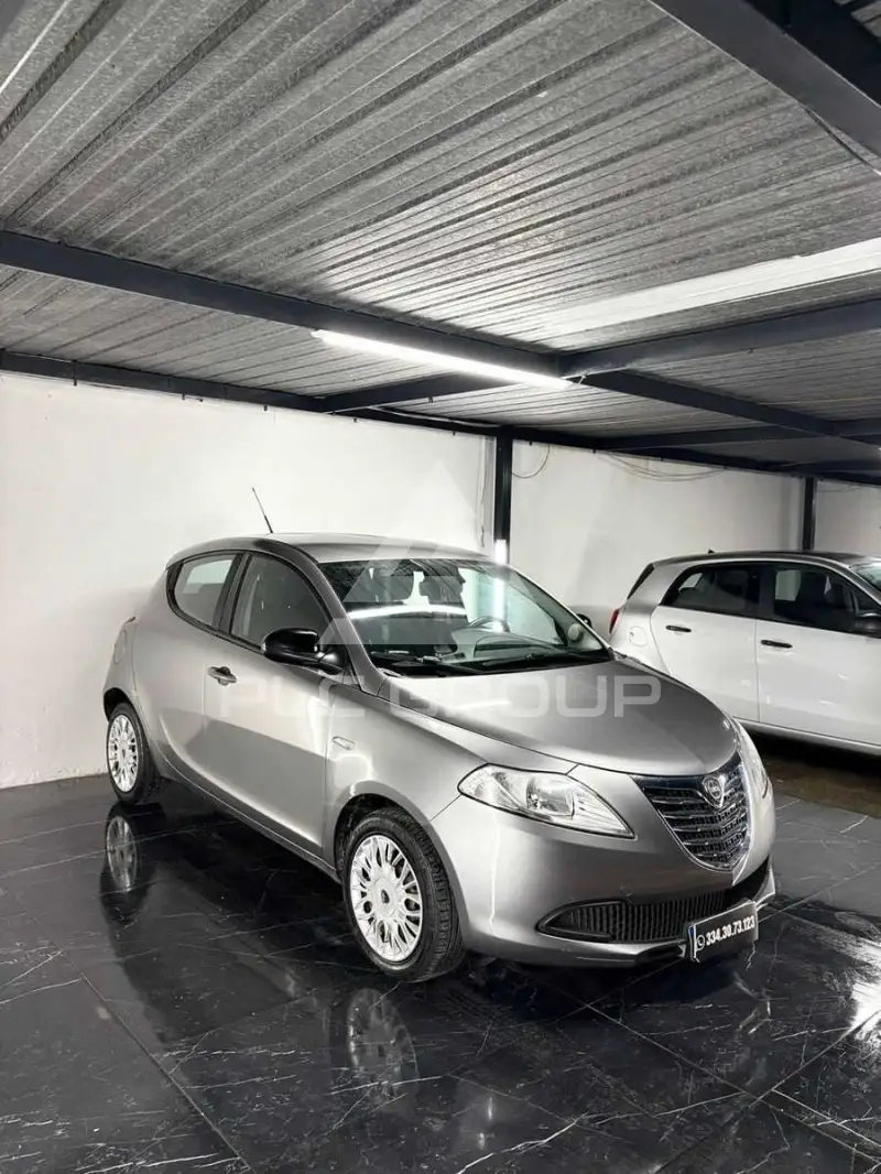 2013 Lancia YPSILON