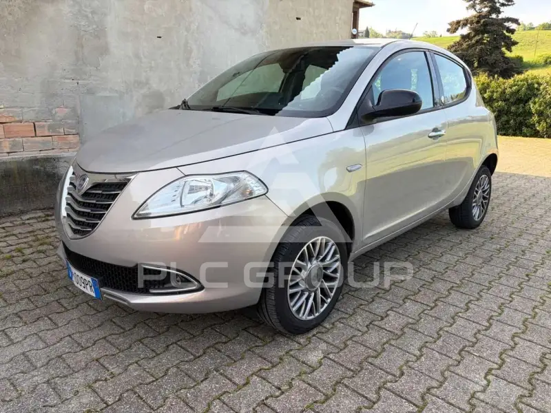 2013 Lancia YPSILON