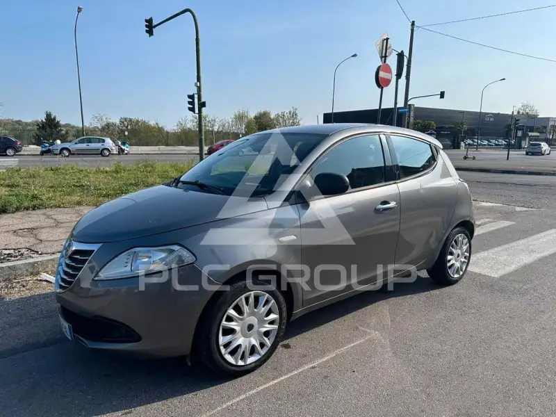 2013 Lancia YPSILON