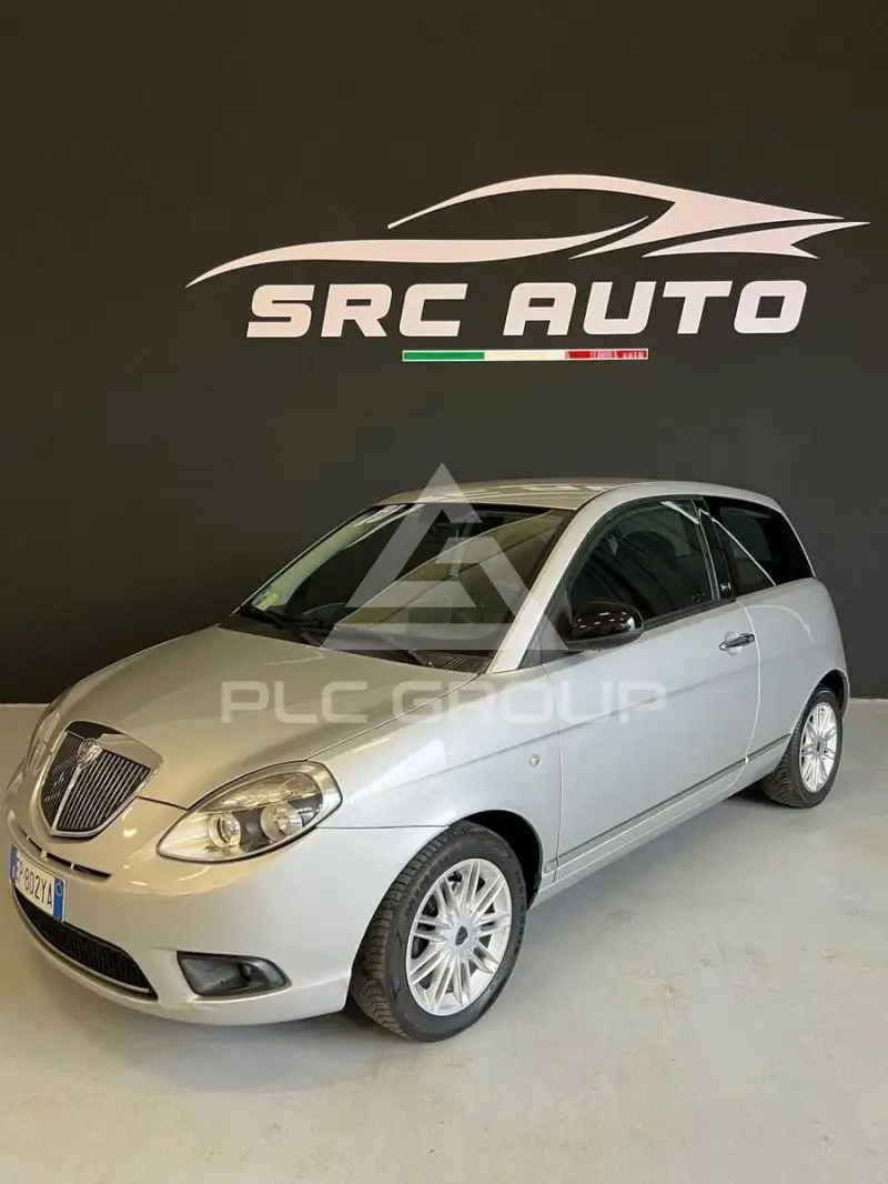 2013 Lancia YPSILON