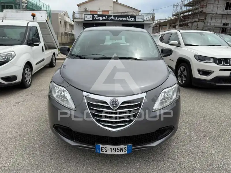 2013 Lancia YPSILON