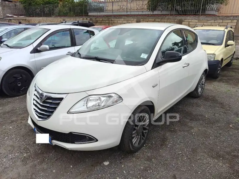 2013 Lancia YPSILON
