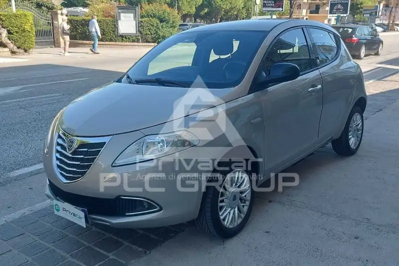2013 Lancia YPSILON