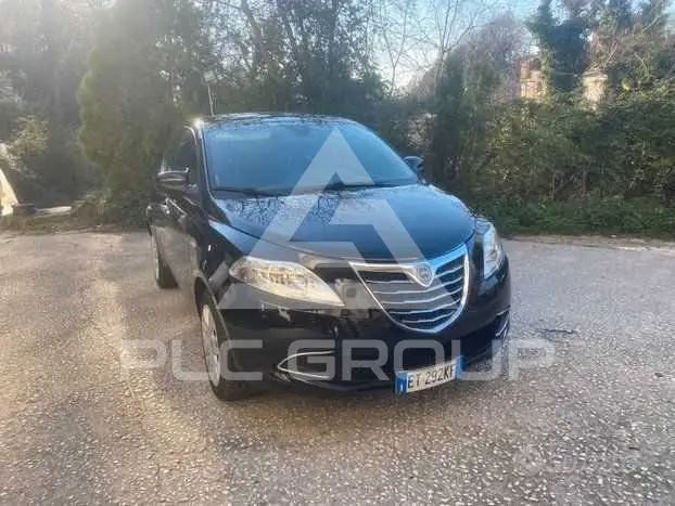 2013 Lancia YPSILON