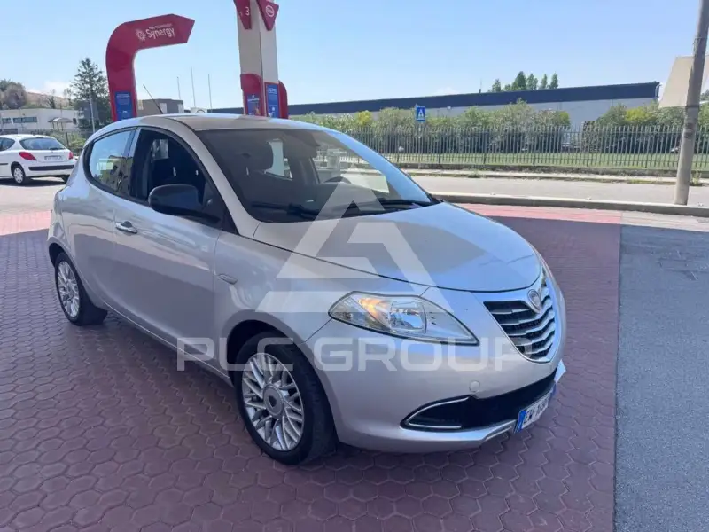 2013 Lancia YPSILON