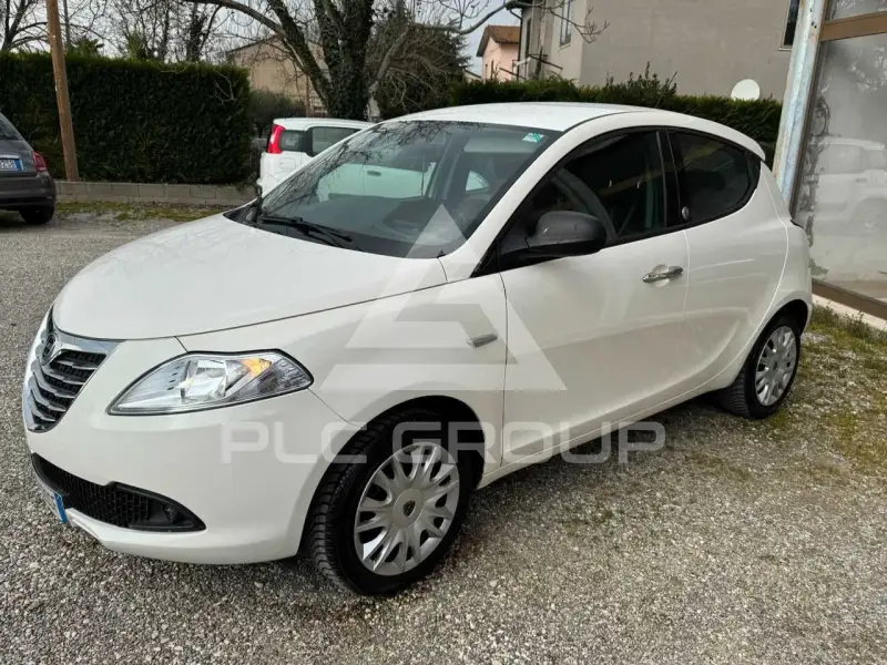 2013 Lancia YPSILON