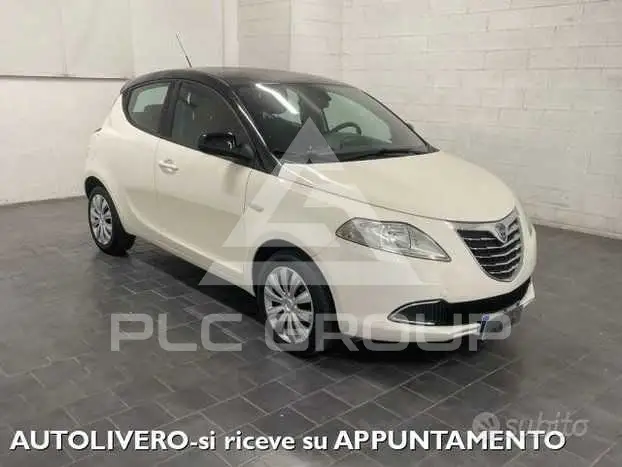2013 Lancia YPSILON