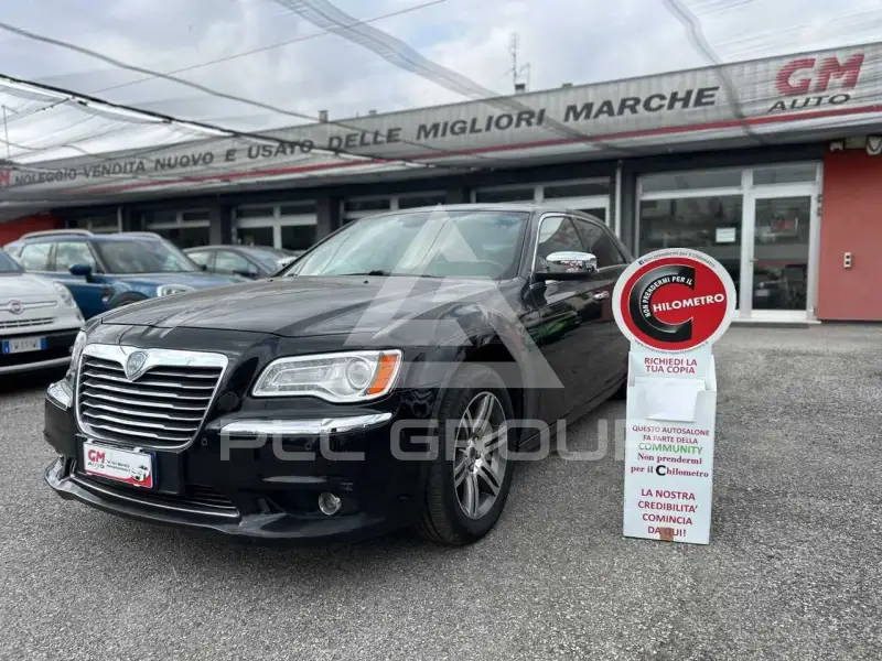 2013 Lancia Thema