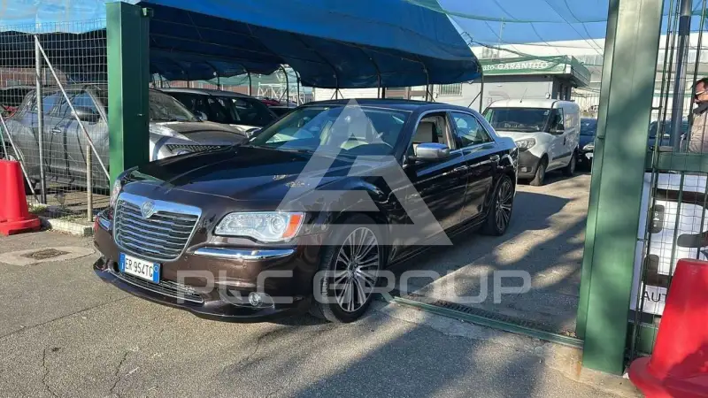 2013 Lancia Thema