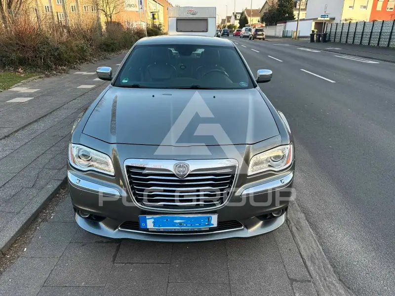2013 Lancia Thema