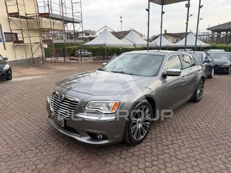 2013 Lancia Thema