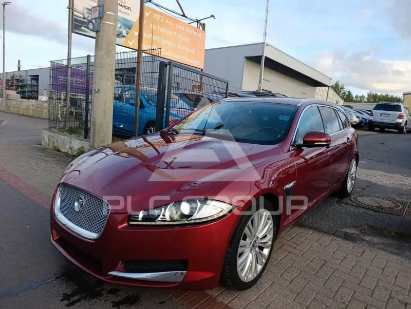 2013 Jaguar XF