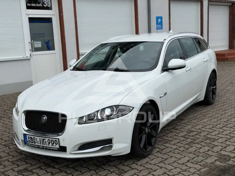 2013 Jaguar XF