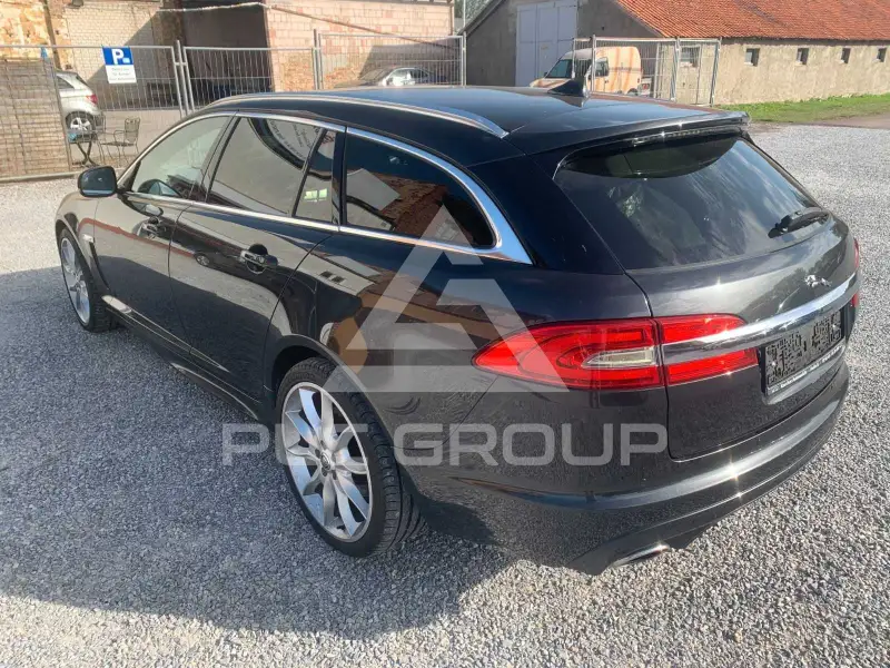 2013 Jaguar XF