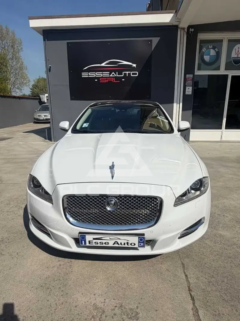 2013 Jaguar XJ