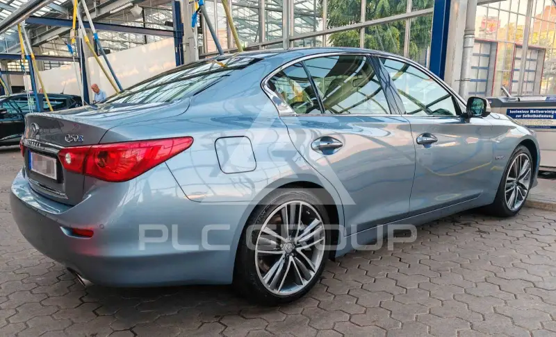2013 Infinity Q50
