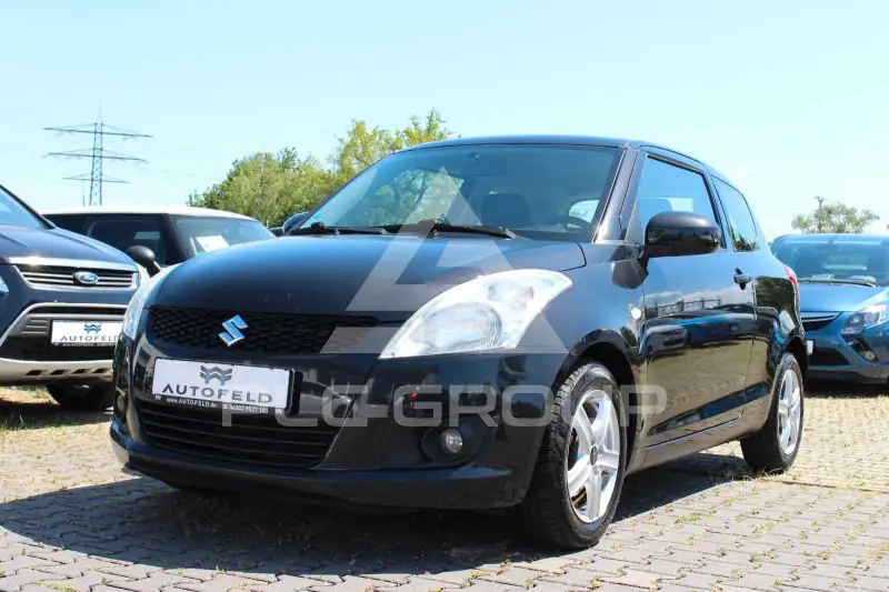 2013 Suzuki SWIFT