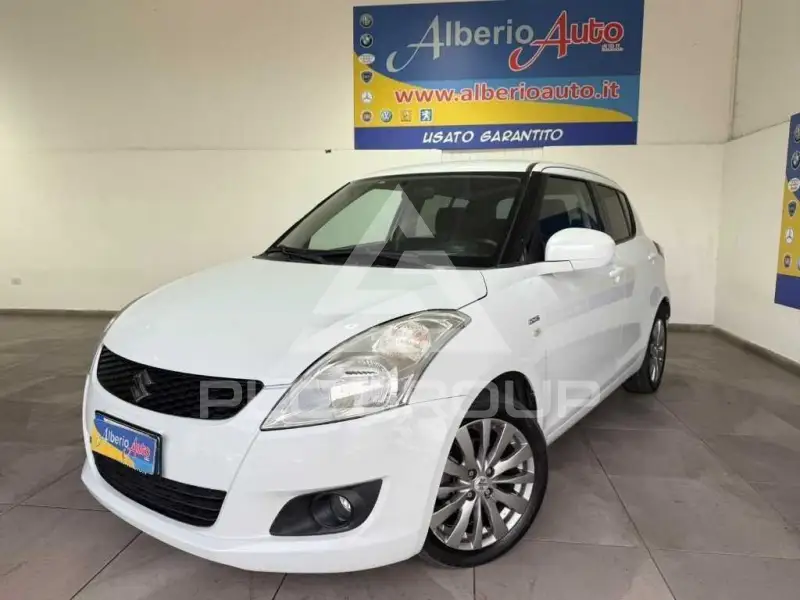 2013 Suzuki SWIFT