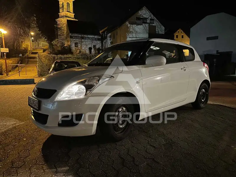 2013 Suzuki SWIFT