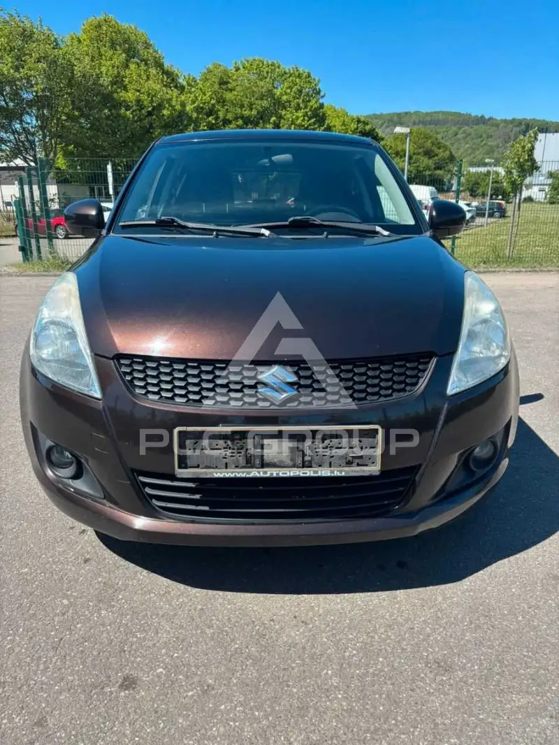 2013 Suzuki SWIFT