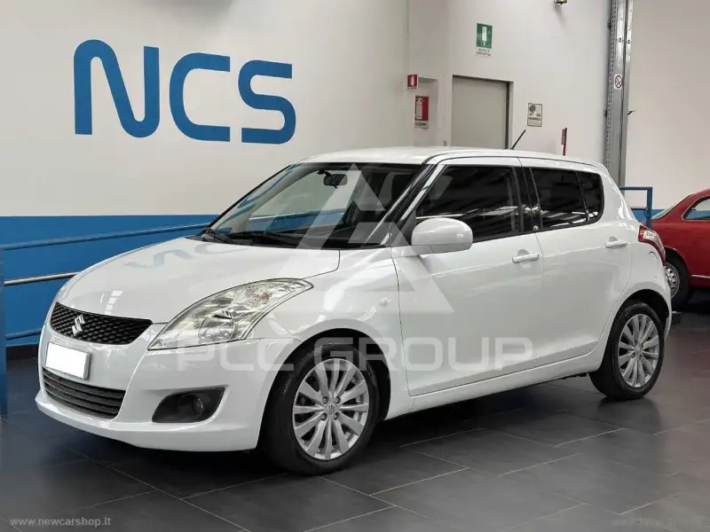 2013 Suzuki SWIFT