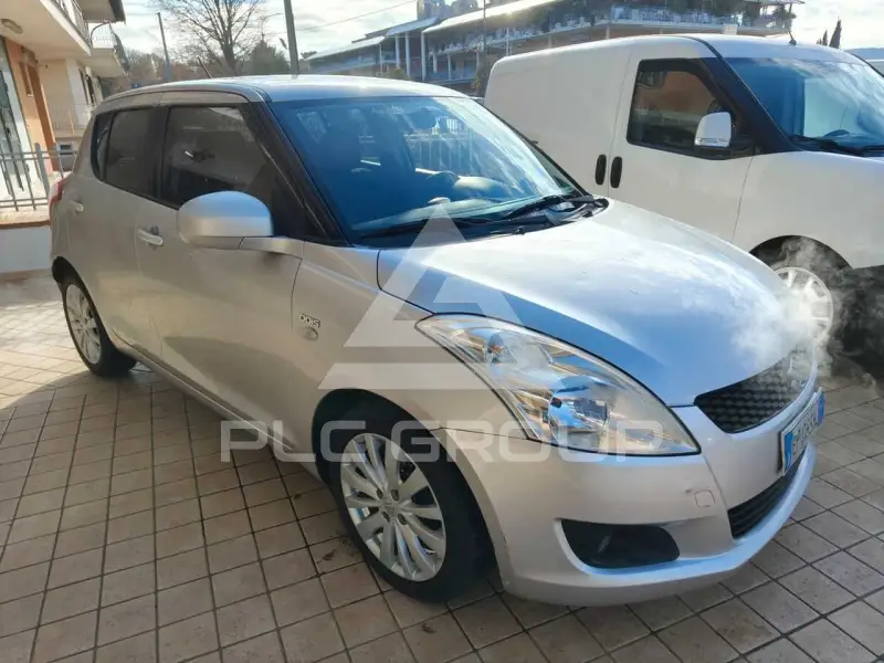 2013 Suzuki SWIFT