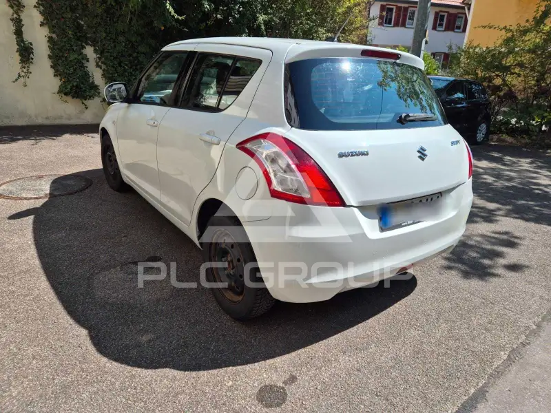2013 Suzuki SWIFT