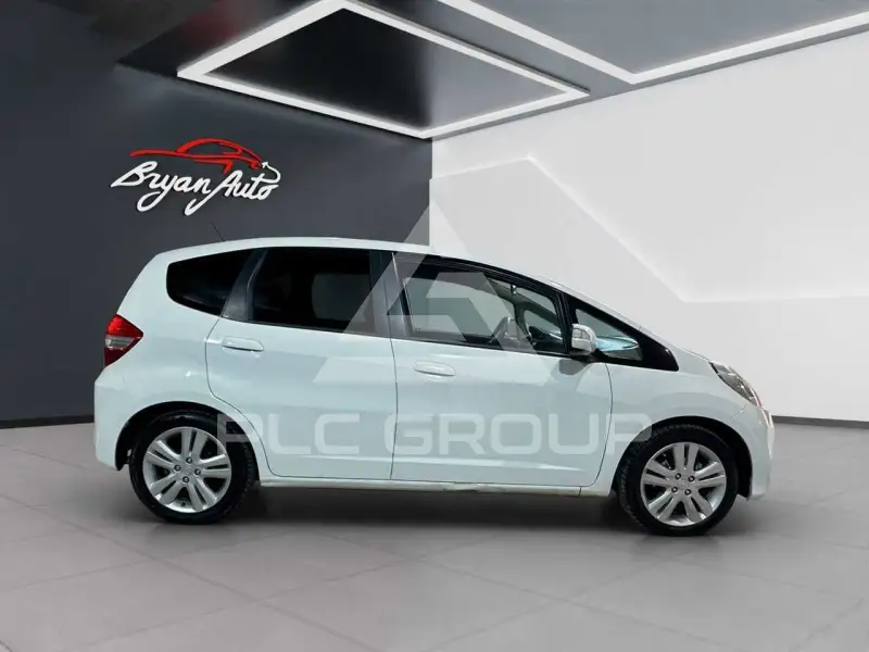 2013 Honda JAZZ