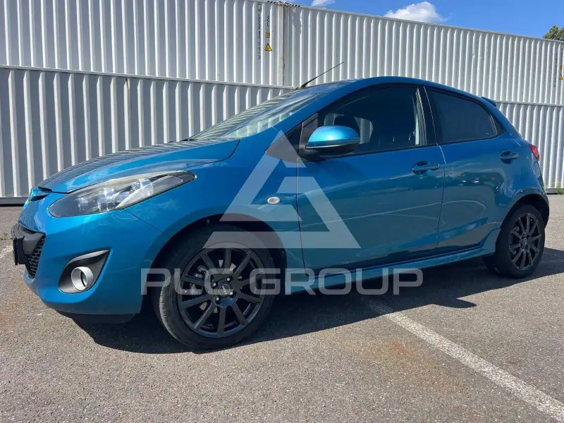 2013 Mazda 2