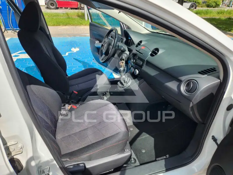 2013 Mazda 2