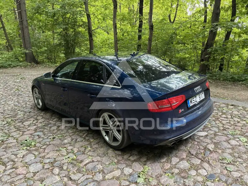 2013 Audi S4