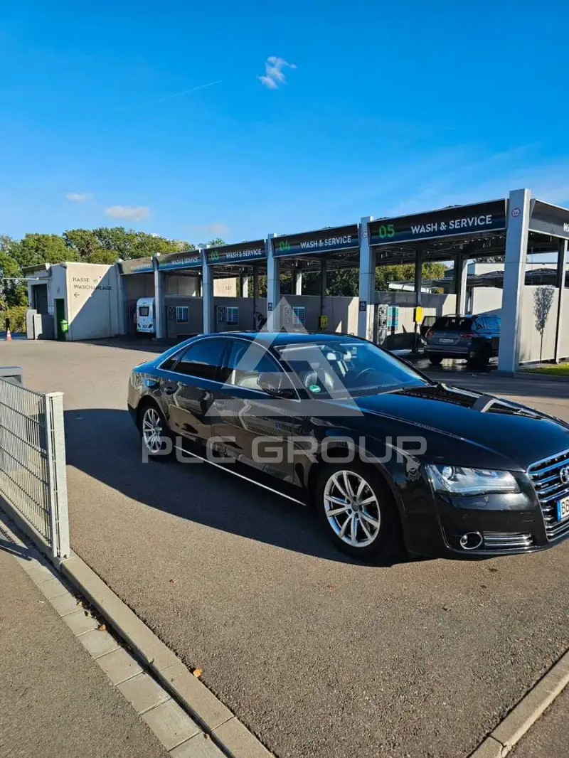 2013 Audi A8