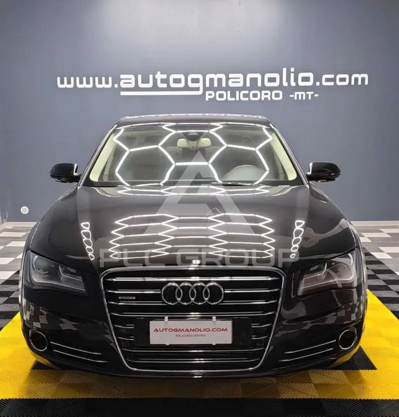 2013 Audi A8