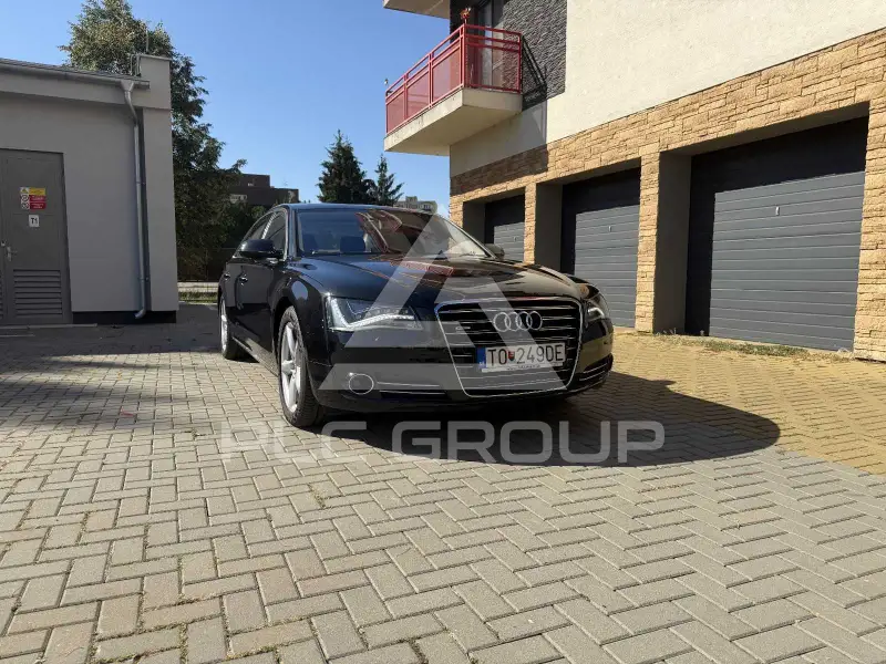 2013 Audi A8