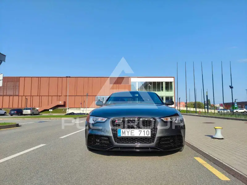 2013 Audi RS5