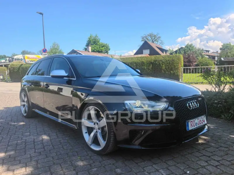 2013 Audi RS4