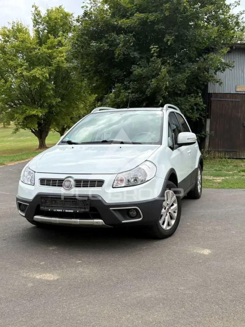 2013 Fiat Sedici