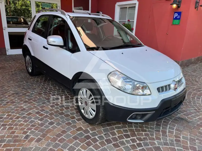 2013 Fiat Sedici