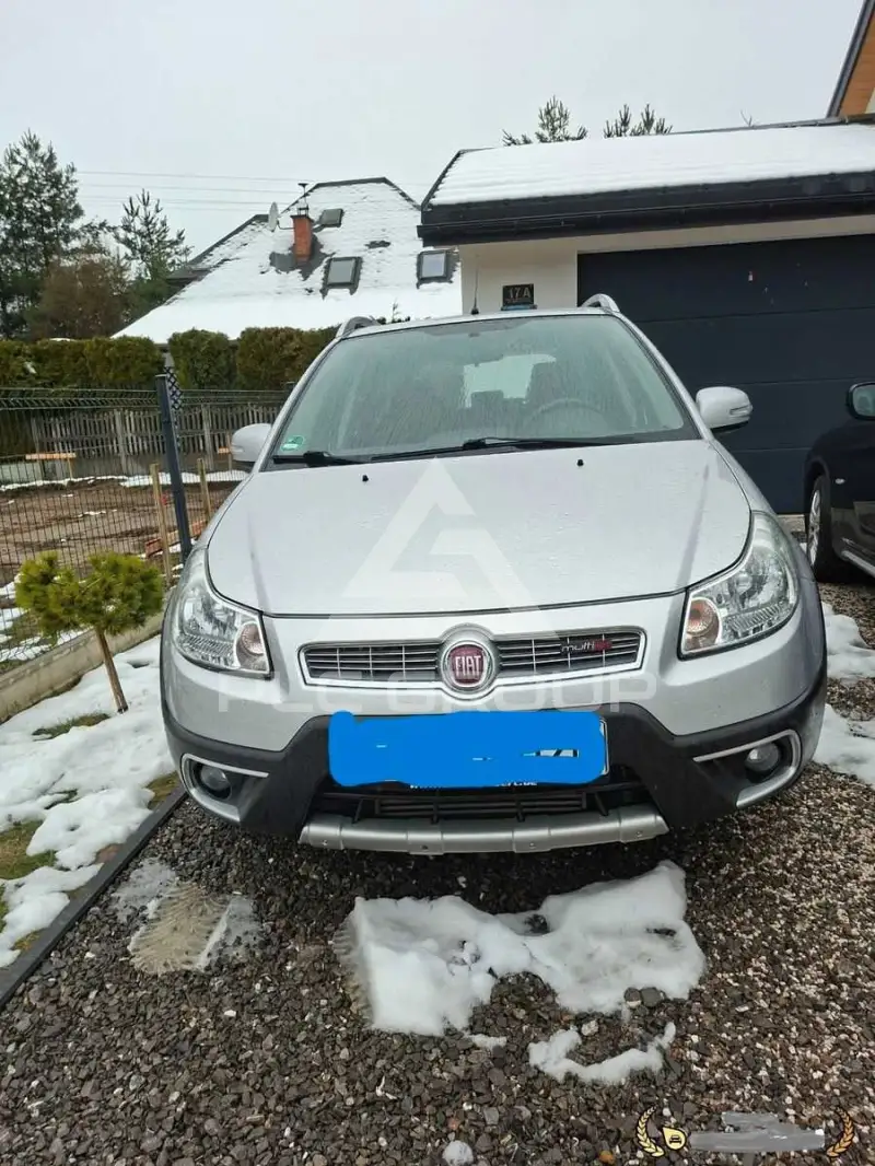 2013 Fiat Sedici