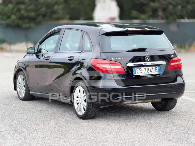 2013 Mercedes Benz B 200