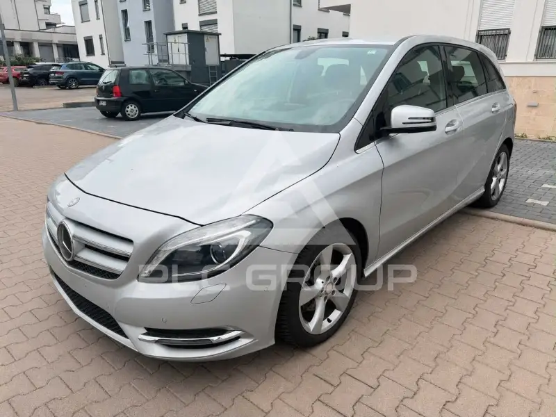 2013 Mercedes Benz B 200